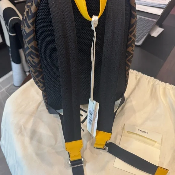 Fendi Roma Junior Backpack - New with Tags - Picture 2 of 7